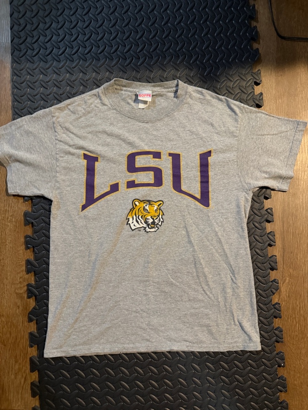 Vintage LSU Tigers Gray Short Sleeve Tee - Classic Collegiate Shirt